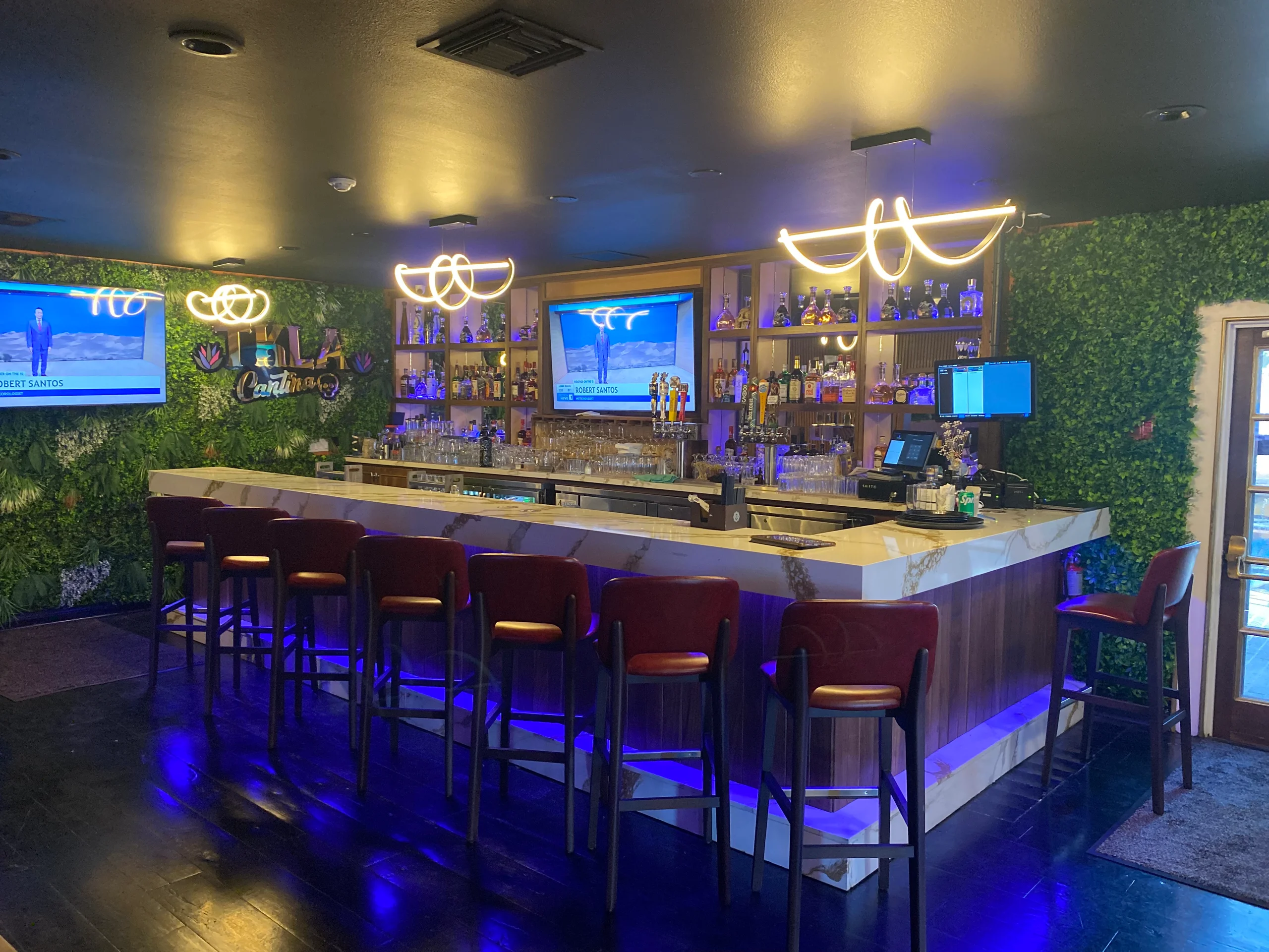 Cantina Bar